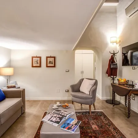 شقة Chiaia Loft