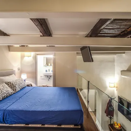 شقة Chiaia Loft